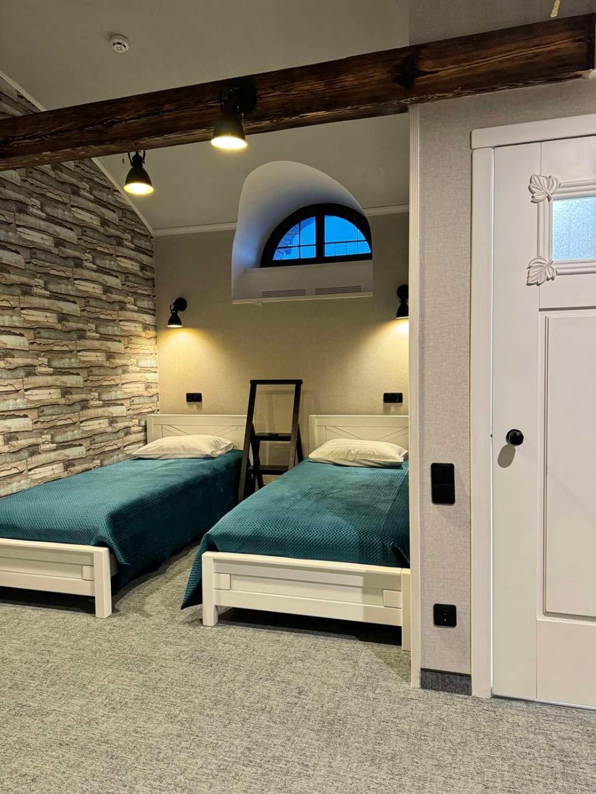 Hotel Veles Zolotonosha 외부 사진