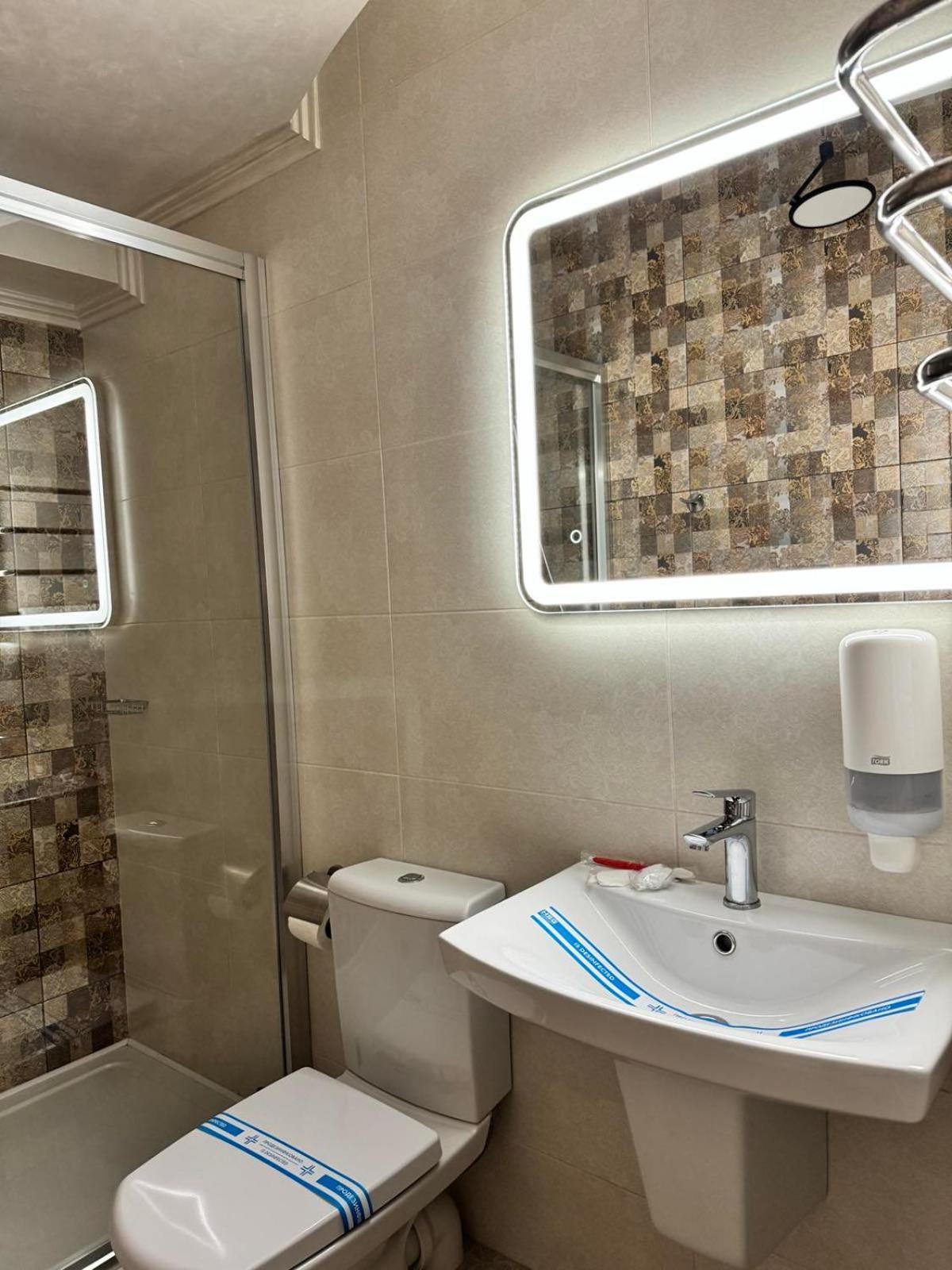 Hotel Veles Zolotonosha 외부 사진